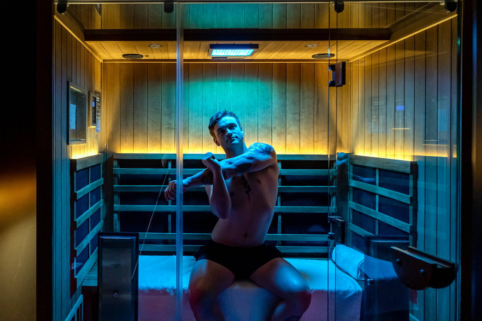 Infrared sauna detox in Houston with Dr. Julia Ward